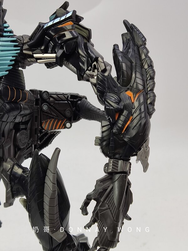 Transformers Studio Series ROTF The Fallen Leader Class In Hand Image  (6 of 22)